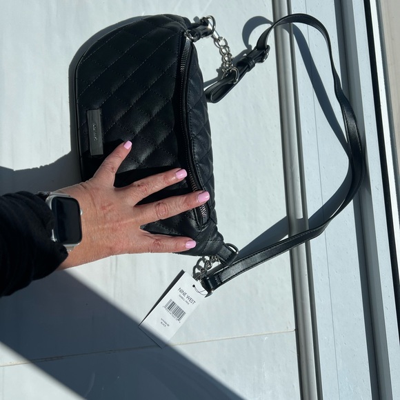 Pouch - Picture 8 of 9